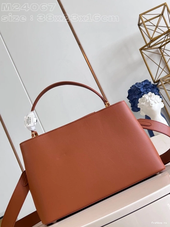 First bag ru GM LOUIS Capucines VUITTON Souple-38*23*16CM 0816